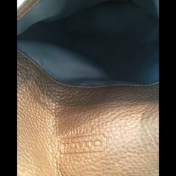 Authentic Coach hobo - Picture 4 of 8